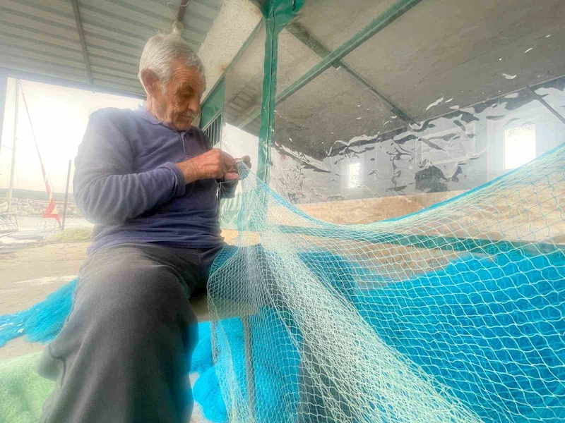 Müsilaj balıkçılara ağır darbe vurdu...
