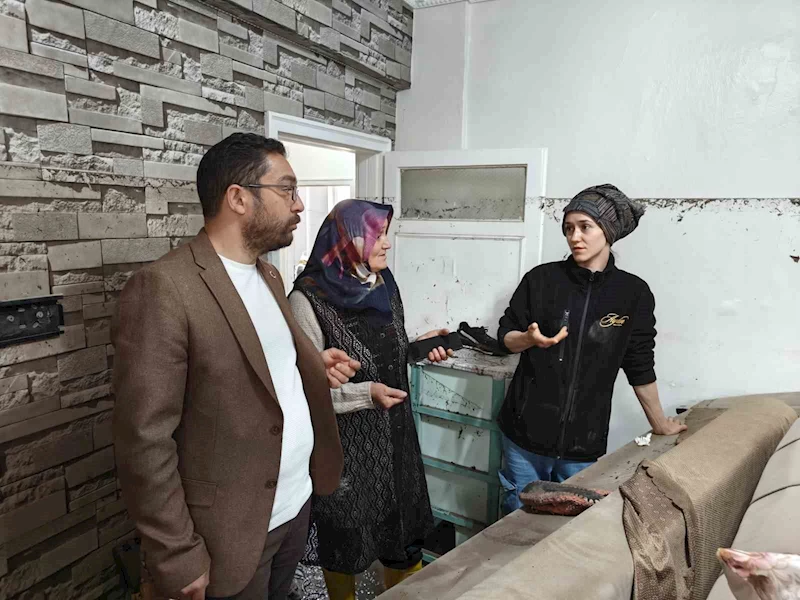 Kayseri’de sağanak yağışta evini su basan vatandaş: 