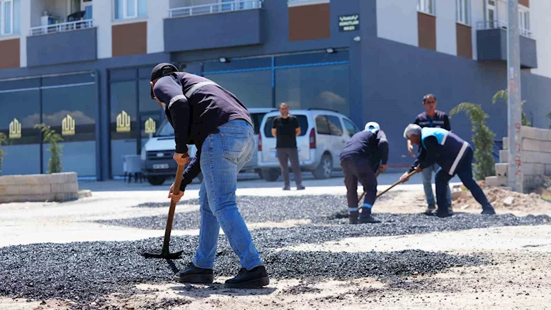 Battalgazi Belediyesi’nden Çamurlu ve Bulgurlu Mahallelerine asfalt hizmeti
