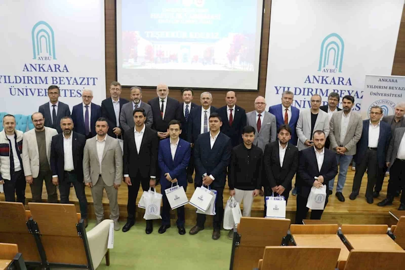 GİBTÜ öğrencisi Abdurrahman Deyri gönülleri fethetti
