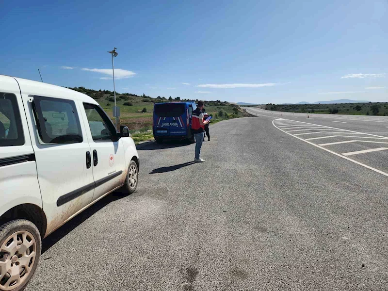 Aslanapa’da hayvan hareketlerine yönelik yol kontrolleri
