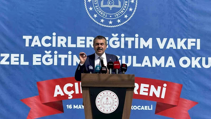 Bakan Tekin: 