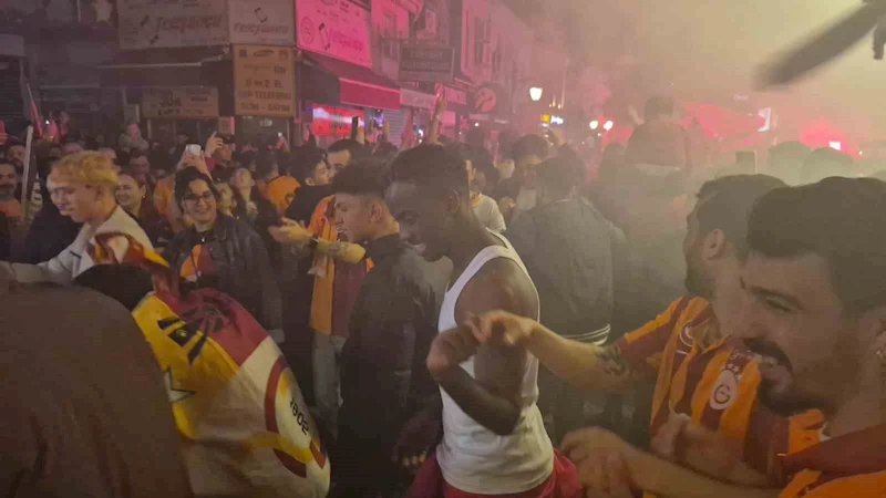 Bartın’da Galatasaray taraftarının 5. yıldız coşkusu
