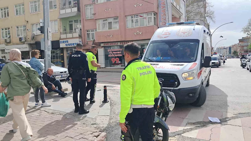 Karaman’da ciple motosiklet çarpıştı: 2 yaralı
