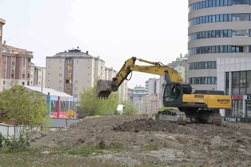 Esenyurt Barbaros Hayrettin Paşa Mahallesi’nde 24 derslikli okulun yapımına başlandı
