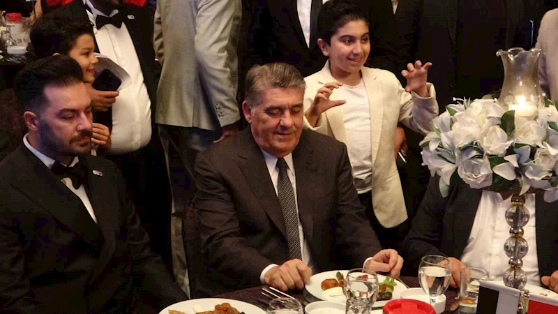Serdal Adalı, Malatya’da moral gecesine katıldı
