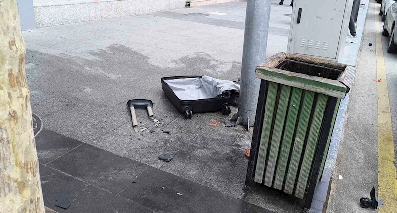 Vatandaşlar şüpheli valizi görüntülemek için birbiriyle yarıştı
