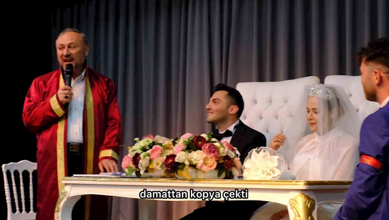 Nikah töreninde tebessüm ettiren anlar: Gelin 