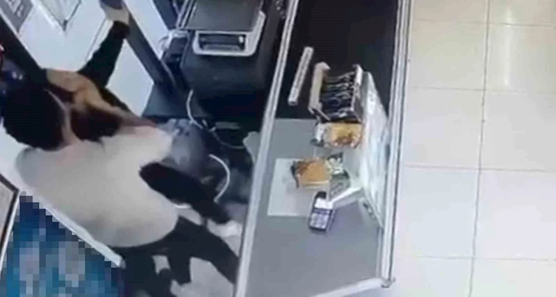 Bodrum’da kadın çalışana dehşeti yaşattı, acımasızca dövdü
