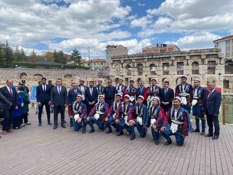 2 bin yıllık Roma Hamamı’nda Müzeler Günü kutlandı
