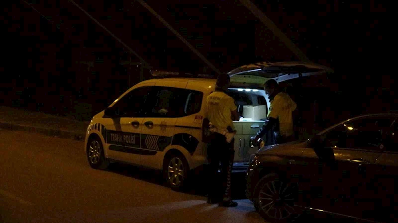 Polisin ’dur’ ihtarına uymayarak kaçan ve üniversite öğrencisinin ağır yaralanmasına sebep olan 5 şüpheli suç makinesi çıktı
