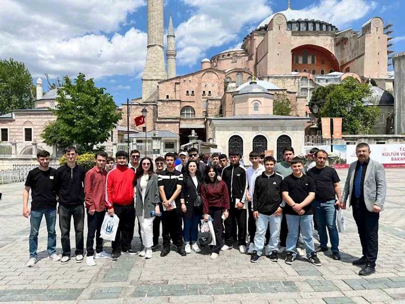 Dilovası Kaymakamlığı’ndan İstanbul’a kültür gezisi
