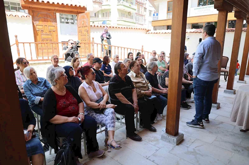Merkezefendi Belediyesi sağlıklı yaş almada ve hareketliliğin önemini anlattı
