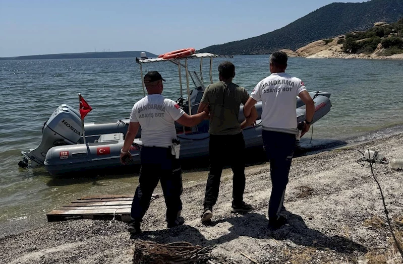 Jandarmayı görünce kaçmaya çalışan şüpheli yakalandı
