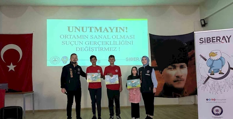 Öğrencilere siber güvenlik eğitimi
