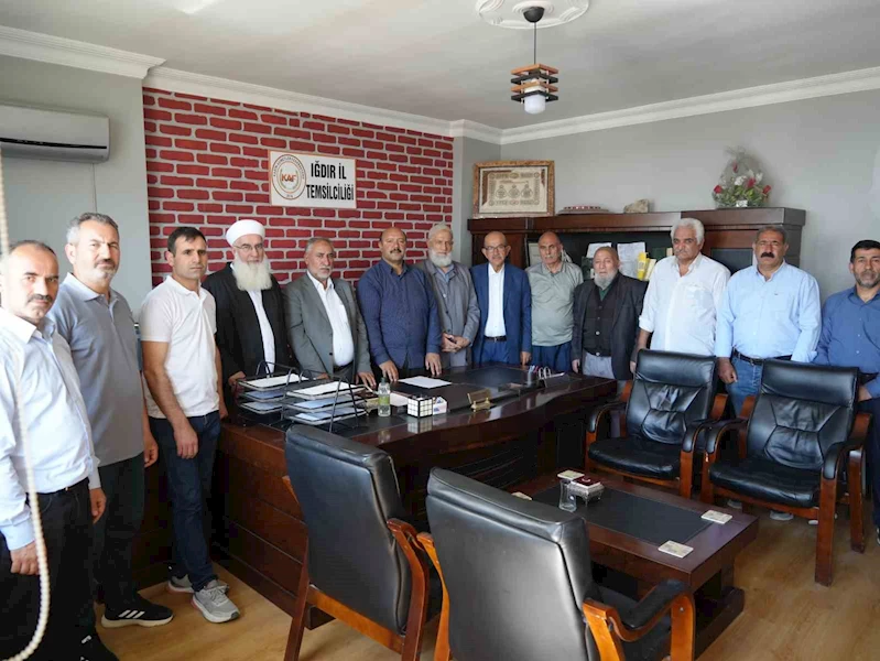 Iğdır’da aşiret ve kanaat önderleri başlık ve süt parasının kaldırılması için açıklama yaptı
