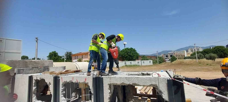 Söke’de arama kurtarma eğitimleri devam ediyor
