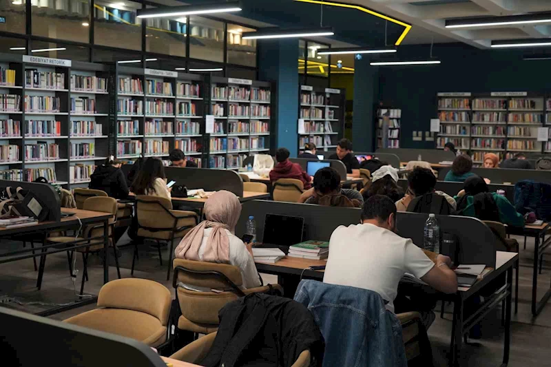 Çayırova’da kütüphaneler YKS gününe kadar 7/24 hizmet verecek
