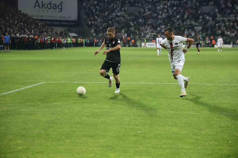 Elazığspor - Vanspor FK maçı tatil edildi
