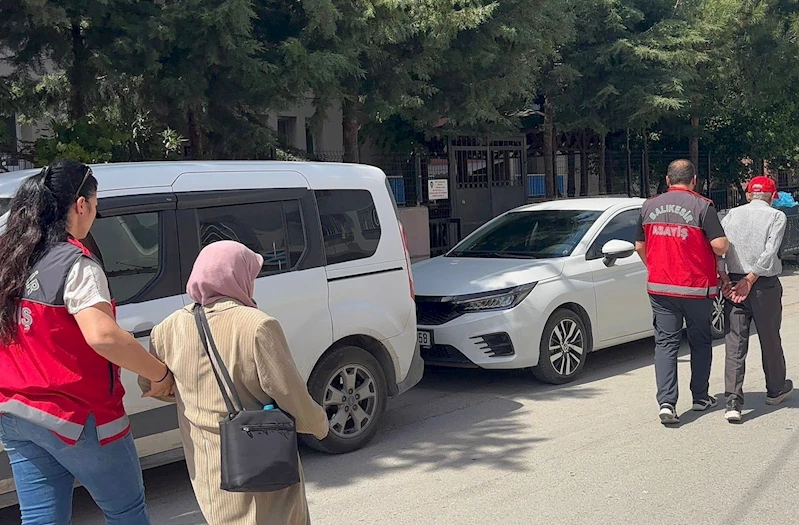 Balıkesir’de kiracı-ev sahibi kavgası cinayetle bitti
