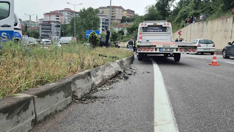 Bartın’da otomobil takla attı: 1 yaralı
