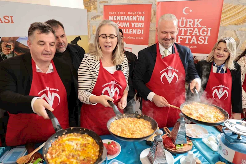 Menemen’de, Türk Mutfağı Haftası’nda Menemen pişirildi
