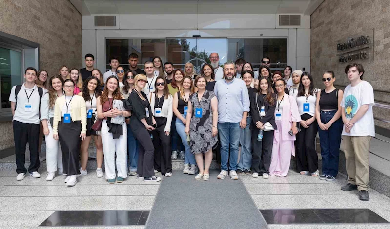 Erasmus öğrencileri İzmir’de buluştu
