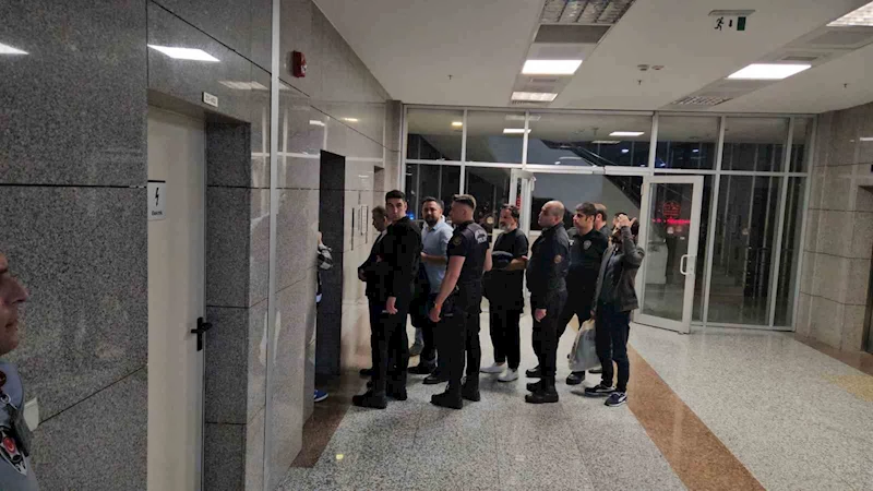 İBB’ye yönelik yolsuzluk soruşturmasında 25 şüpheli tutuklandı
