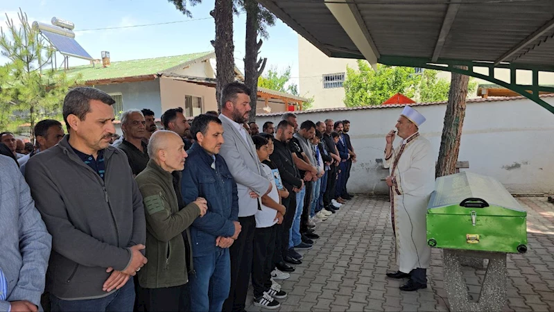 Amasya’da sulama kanalında boğulan çocuk defnedildi
