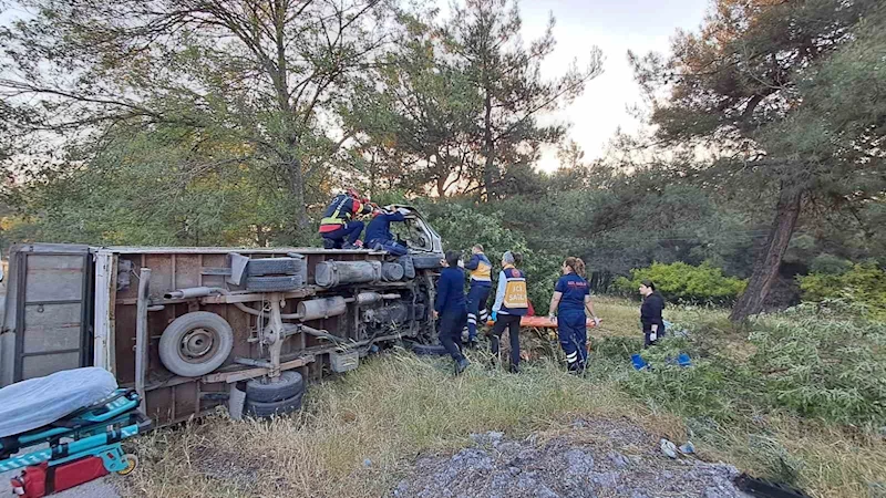 Balıkesir’de kamyonet kaza sonucu ters döndü; 1 yaralı
