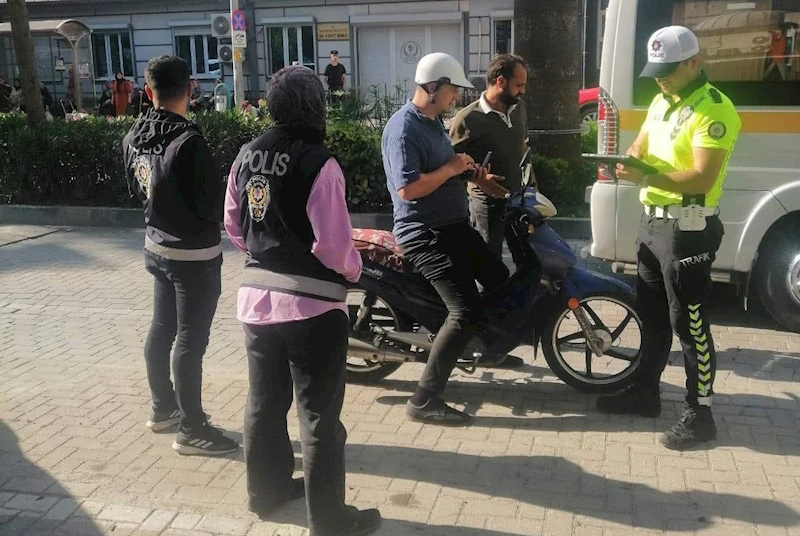 Motosikletlilere ceza yağdı
