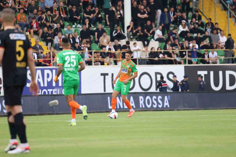 Trendyol Süper Lig: Alanyaspor: 1 - Kayserispor: 1 (Maç sonucu)
