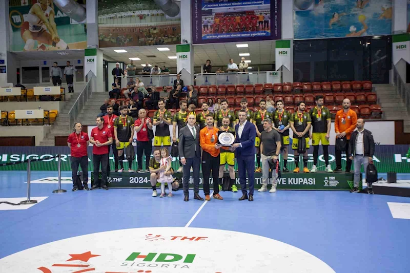 Hentbolda Erkekler Türkiye Kupası şampiyonu Beşiktaş
