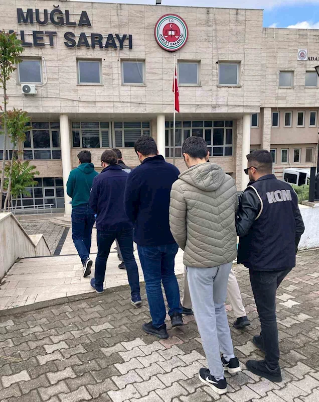 FETÖ terör örgütü üyesi iki şüpheli tutuklandı
