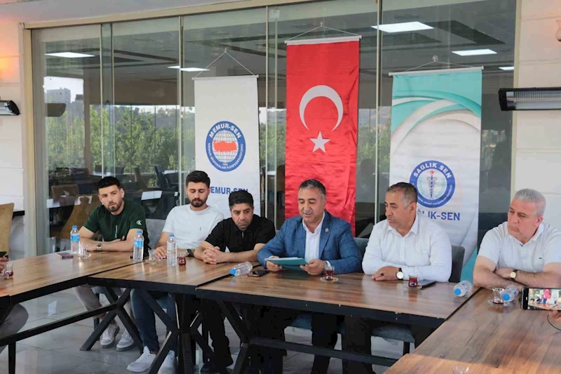 Şırnak’ta sağlık çalışanlarının sorunları masaya yatırıldı
