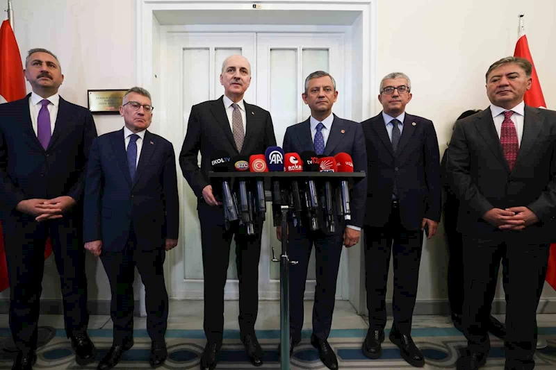 TBMM Başkanı Kurtulmuş, CHP lideri Özel’i ziyaret etti
