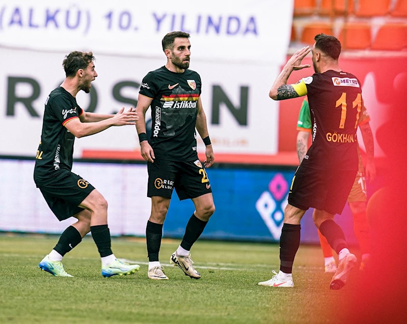 Ramazan Civelek 3. golünü attı
