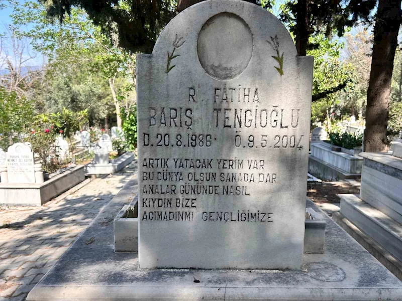 Özgür Özel’e saldıran şüphelinin katlettiği oğlunun mezarındaki 