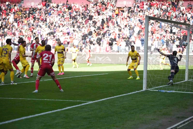 Trendyol Süper Lig: Samsunspor: 1 - Eyüpspor: 0 (Maç devam ediyor)
