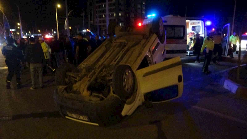Malatya’da üç aracın karıştığı kazada 4 kişi yaralandı
