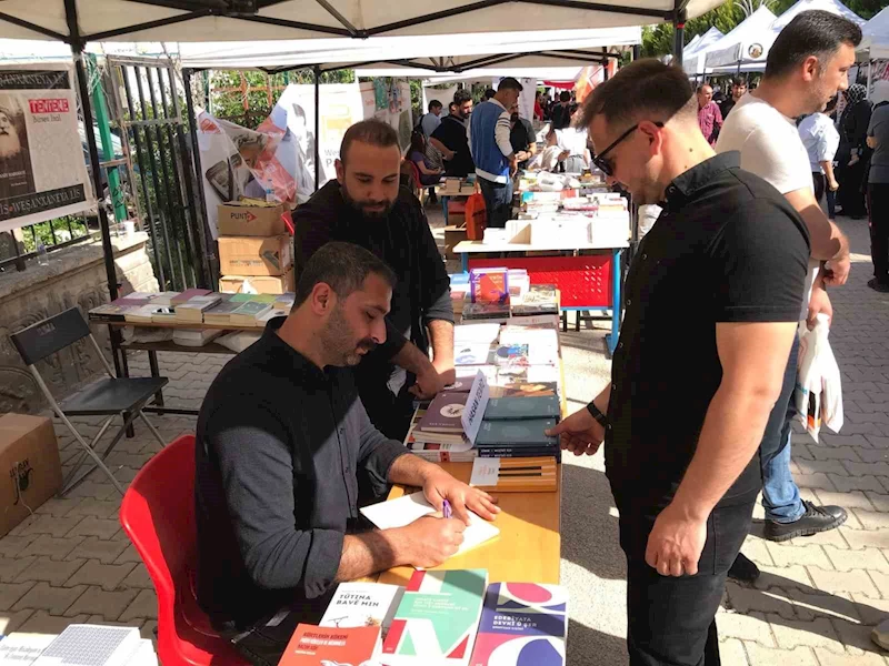 Ergani’de 1. Kitap Günleri etkinliği düzenlendi
