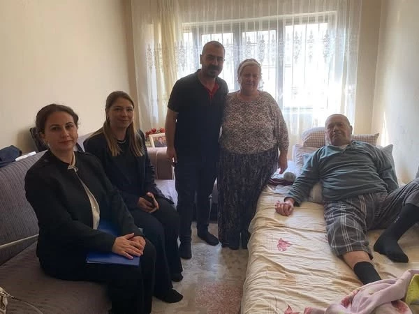 Germencik Belediyesi’nden hasta yatağı desteği
