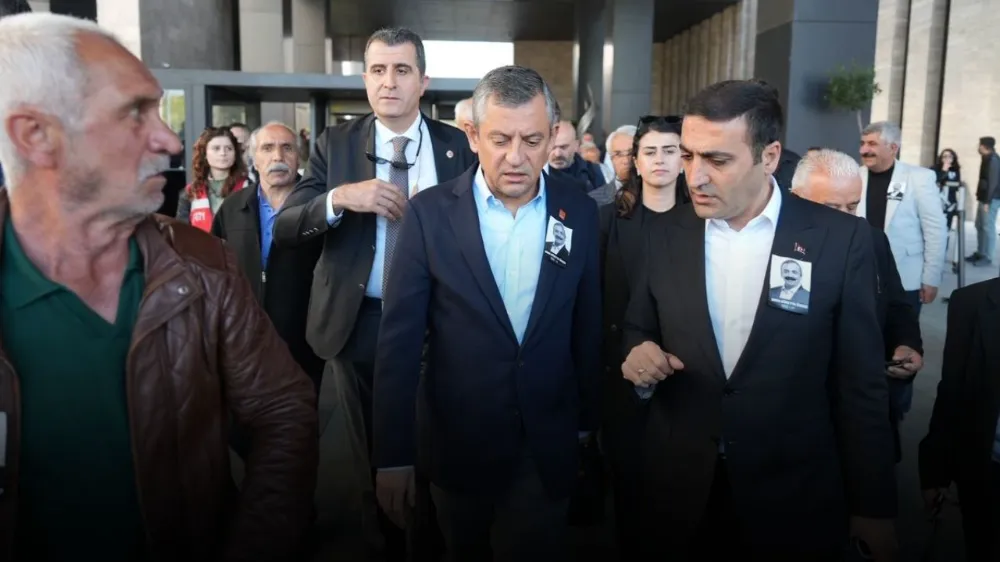 Özgür Özel
