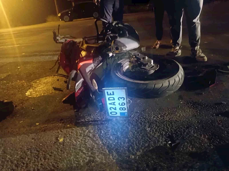 Adıyaman’da otomobil ile çarpışan motosikletin sürücüsü hayatını kaybetti
