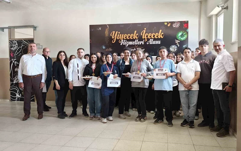 Köşk’teki yarışma tatlı rekabete sahne oldu
