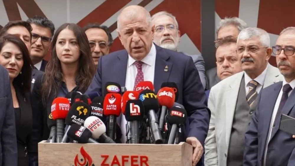 Ümit Özdağ hastaneye kaldırıldı