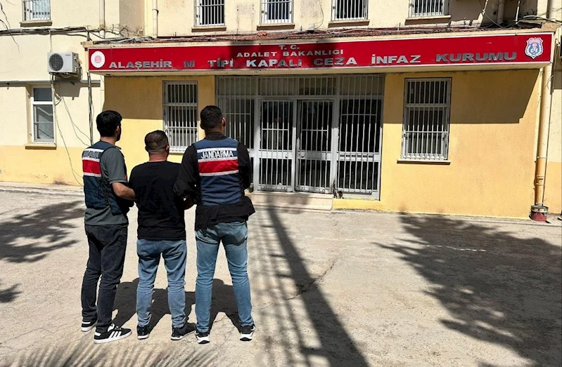Uyuşturucu tacirleriyle mücadele tüm hızıyla devam ediyor
