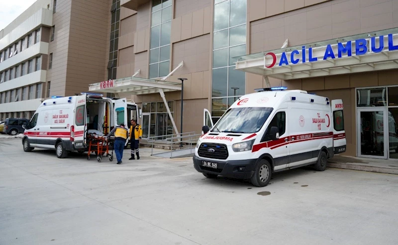 Refüje çarpan motosikletin sürücüsü öldü
