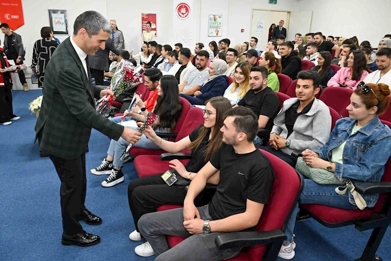 Vali Aktaş ’Evlenecek Gençlerin Desteklenmesi’ projesi açılışına katıldı

