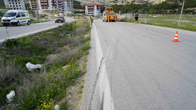 Burdur’da traktör şarampole devrildi: 1 ölü

